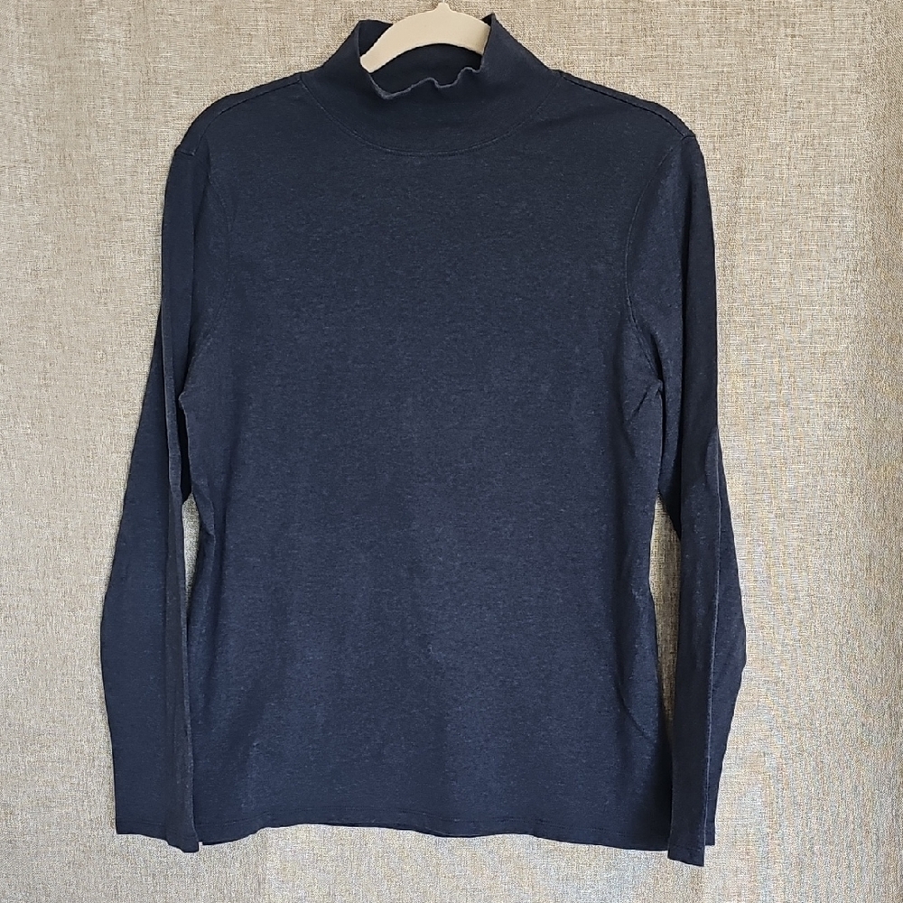Pendleton Men's Dark Blue Turtleneck Sweater